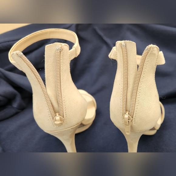 NWT Sexy Wild Diva Stiletto 4.75" Heels Open Toe Ankle Strap Size 9 - Picture 5 of 9